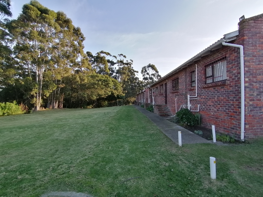 To Let 2 Bedroom Property for Rent in Kabega Park Eastern Cape